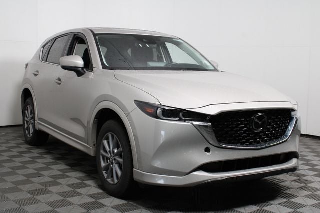 2025 Mazda CX-5 S Preferred package Auto AWD's photo