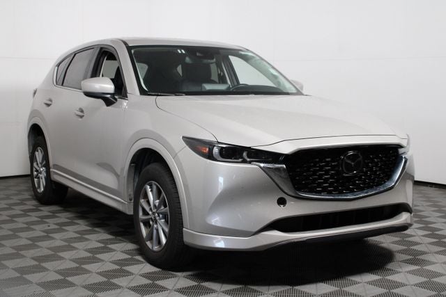 2025 Mazda CX-5 S Preferred package Auto AWD's photo