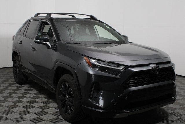 2025 Toyota RAV4 XSE