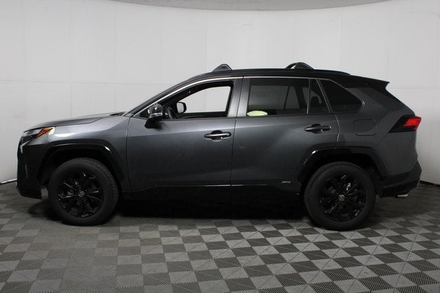 2025 Toyota RAV4 XSE