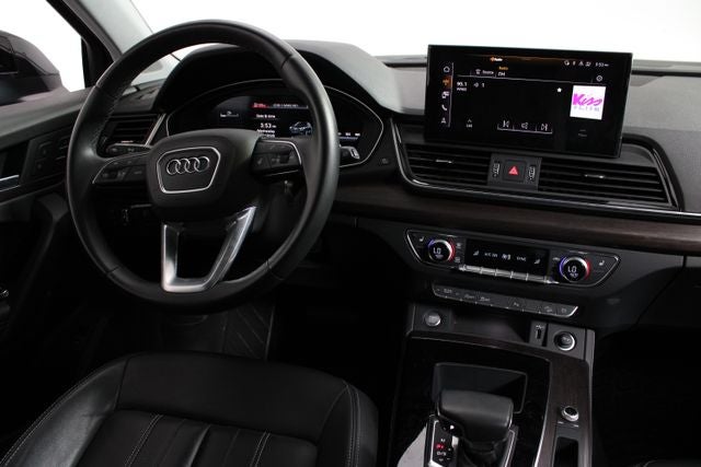 2024 Audi Q5 40 Premium Plus quattro