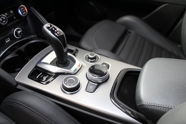 2024 Alfa Romeo Stelvio Veloce