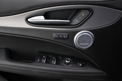 2024 Alfa Romeo Stelvio Veloce